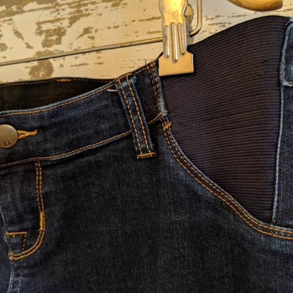 Liz Lange maternity jegging jeans - Picture 3 of 6